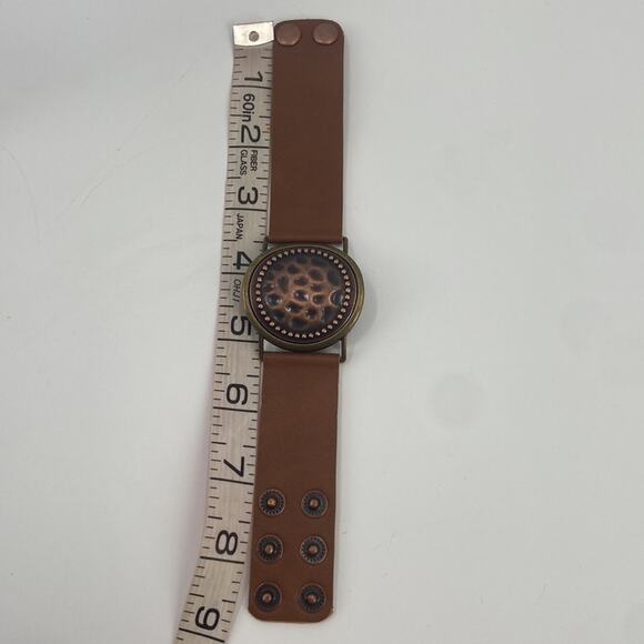 Faux leather hammered leather bracelet - Picture 3 of 5